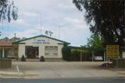 Central Olympic Motel & Cottages - Tourism Canberra 0