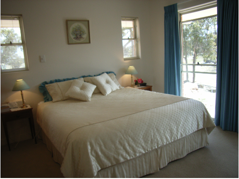 Chuckem Farmstay And Bed & Breakfast - Tourism Canberra 1