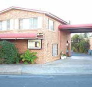 Clock Tower Motor Inn - Tourism Canberra