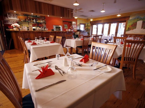 Colonial Motel - Tourism Canberra 2