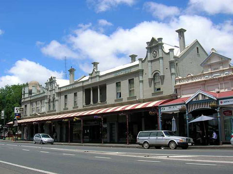 Commercial Hotel Camperdown - Tourism Canberra 0