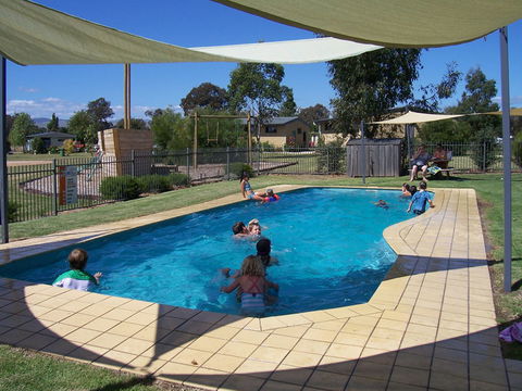 Mansfield Holiday Park - Tourism Canberra 1