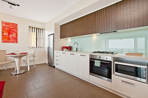 Darwin Waterfront Luxury Suites - Tourism Canberra 3