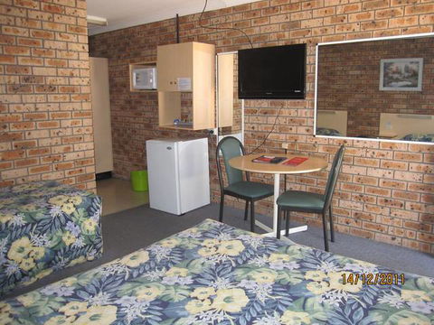 Dragon Phoenix Resort & Restaurant - Tourism Canberra 7