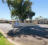 Drakesbrook Hotel - Tourism Canberra