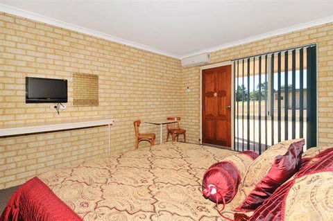 Drakesbrook Hotel - Tourism Canberra 4