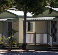 Emerald Cabin  Caravan Village - Tourism Canberra