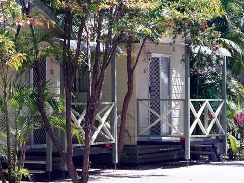 Emerald Cabin & Caravan Village - Tourism Canberra 2