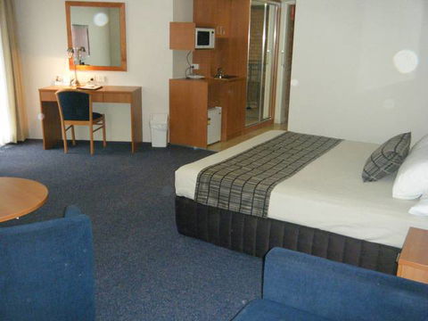 Galaxy Motel - Tourism Canberra 2
