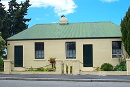 Gaol House Cottages - Tourism Canberra 0