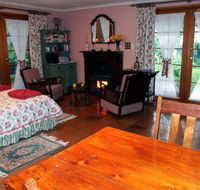 Gawler Churchhill Mews Bed  Breakfast - Tourism Canberra