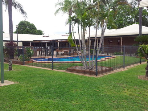 Gayndah Colonial Motor Inn - Tourism Canberra 3