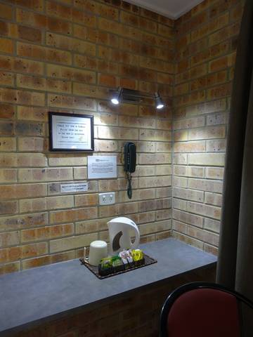 Gin Gin Central Motel - Tourism Canberra 4