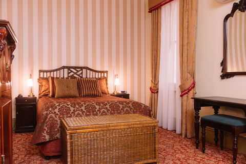 Hadley's Orient Hotel - Tourism Canberra 7