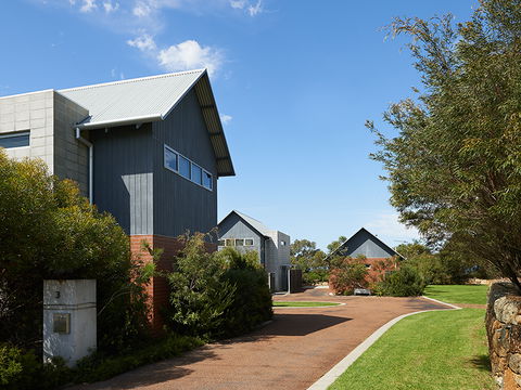 Hanover Bay - Tourism Canberra 2