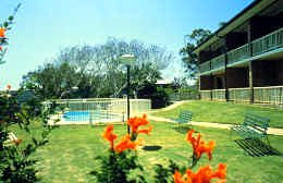 Hawks Nest Motel - Tourism Canberra 1