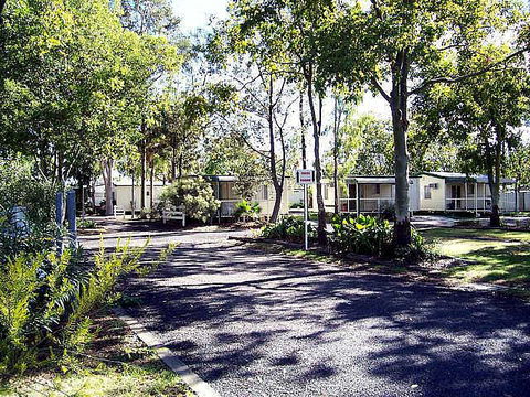 Highway Tourist Village - Tourism Canberra 3