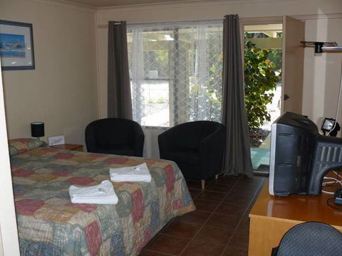 Jurien Bay Hotel Motel - Tourism Canberra 3