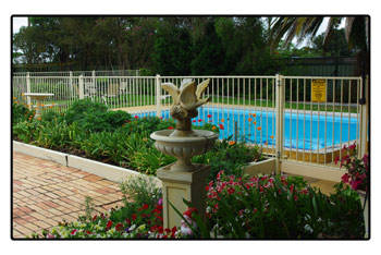 Robinsons Cabin - Tourism Canberra 1