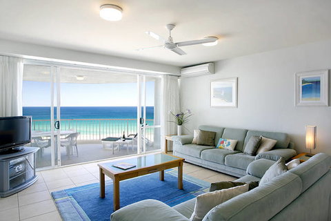 La Mer Sunshine Beachfront Apartments - Tourism Canberra 0