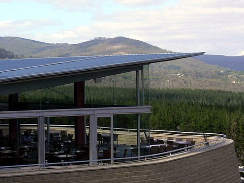 Macedon Ranges Hotel & Spa - Tourism Canberra 0