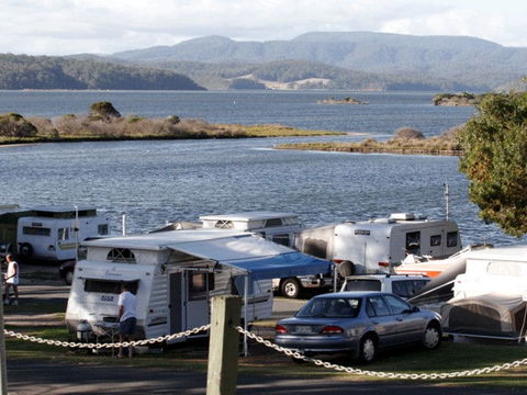 Mallacoota Foreshore Holiday Park - Tourism Canberra 0