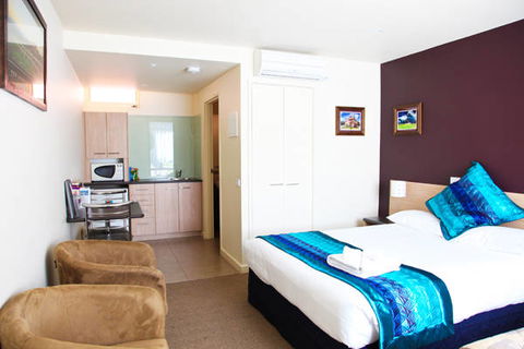Mansfield Motel - Tourism Canberra 0