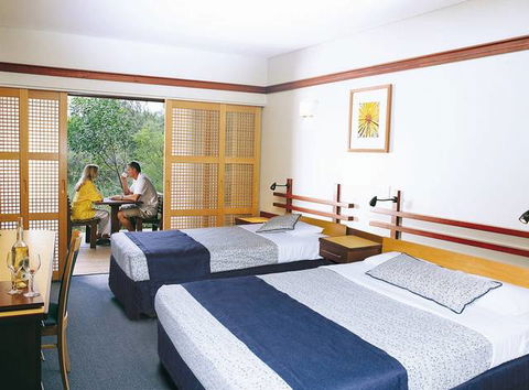 Mercure Kingfisher Bay Resort - Tourism Canberra 3