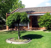 Millie Accommodation - Tourism Canberra