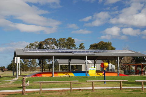 Mountain View Resort - Tourism Canberra 0