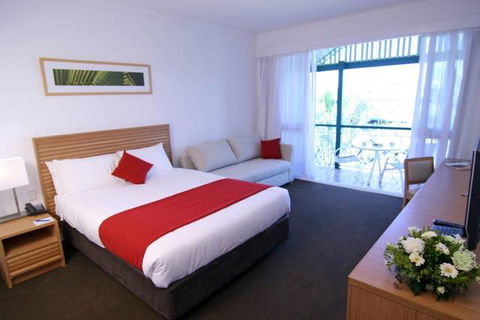 Novotel Twin Waters Resort Sunshine Coast - Tourism Canberra 9