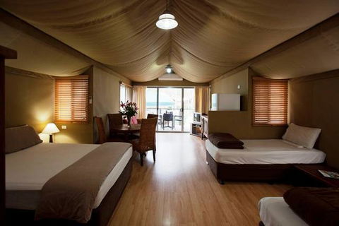 NRMA Ocean Beach Holiday Park - Tourism Canberra 4