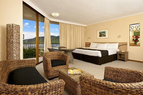 Pacific Hotel Cairns - Tourism Canberra 0