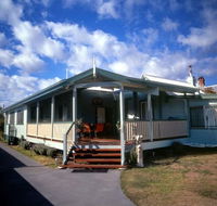 Pitstop Lodge Guesthouse and BB - Tourism Canberra