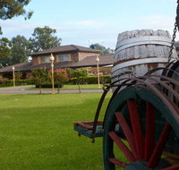 Quality Inn Carriage House - Tourism Canberra