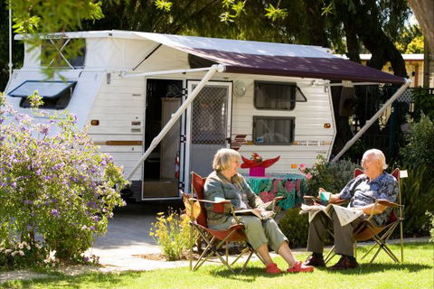 Kingsway Tourist Park - Tourism Canberra 6