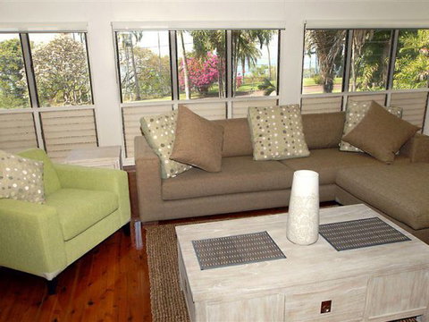 Coast Holiday Accommodation - Tourism Canberra 1