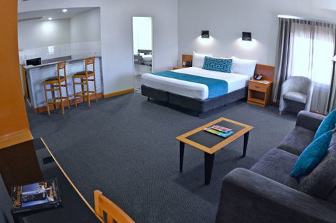 Darwin Central Hotel - Tourism Canberra 10