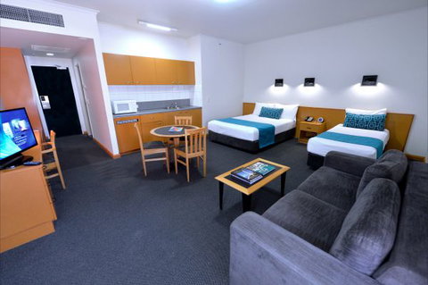 Darwin Central Hotel - Tourism Canberra 11