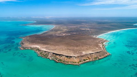 Dirk Hartog Island Eco Lodge - Tourism Canberra 7