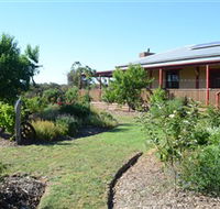 Mureybet Relaxed Country Accommodation - Tourism Canberra
