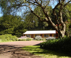 Twelve Apostles Motel & Country Retreat - Tourism Canberra 0