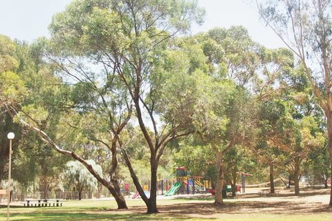 Riverton Caravan Park - Tourism Canberra 0