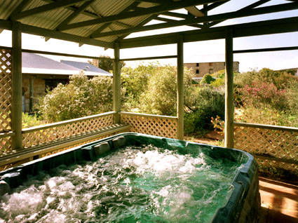 Rock Of Ages Cottage B&B - Tourism Canberra 0