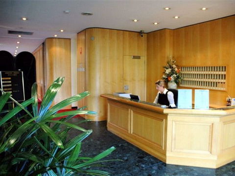 Sandown Regency & Serviced Apartments - Tourism Canberra 1