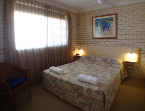 Santa Fe Motel And Holiday Units - Tourism Canberra 0