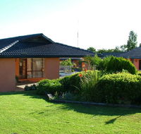 Stagecoach Inn Motel - Tourism Canberra