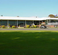 Tenterfield Golf Club and Fairways Lodge - Tourism Canberra