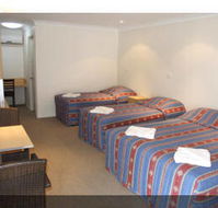 Tenterfield Tavern  Motor Inn - Tourism Canberra