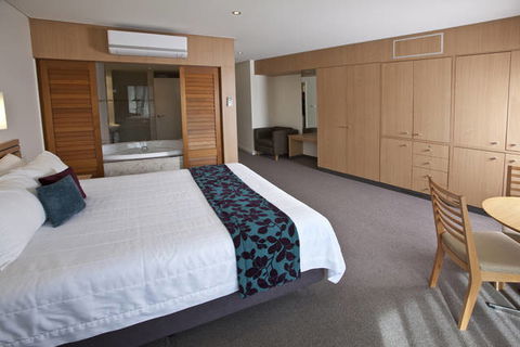 The Executive Inn, Newcastle - Tourism Canberra 2
